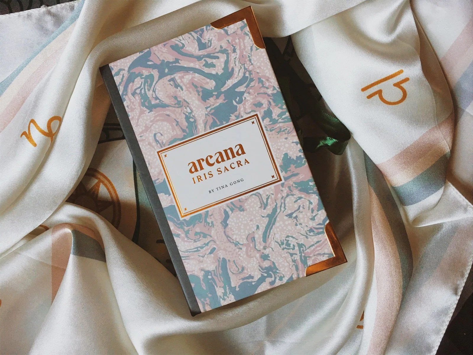 Arcana Iris Sacra Tarot Cloth: Day Edition - Image 5
